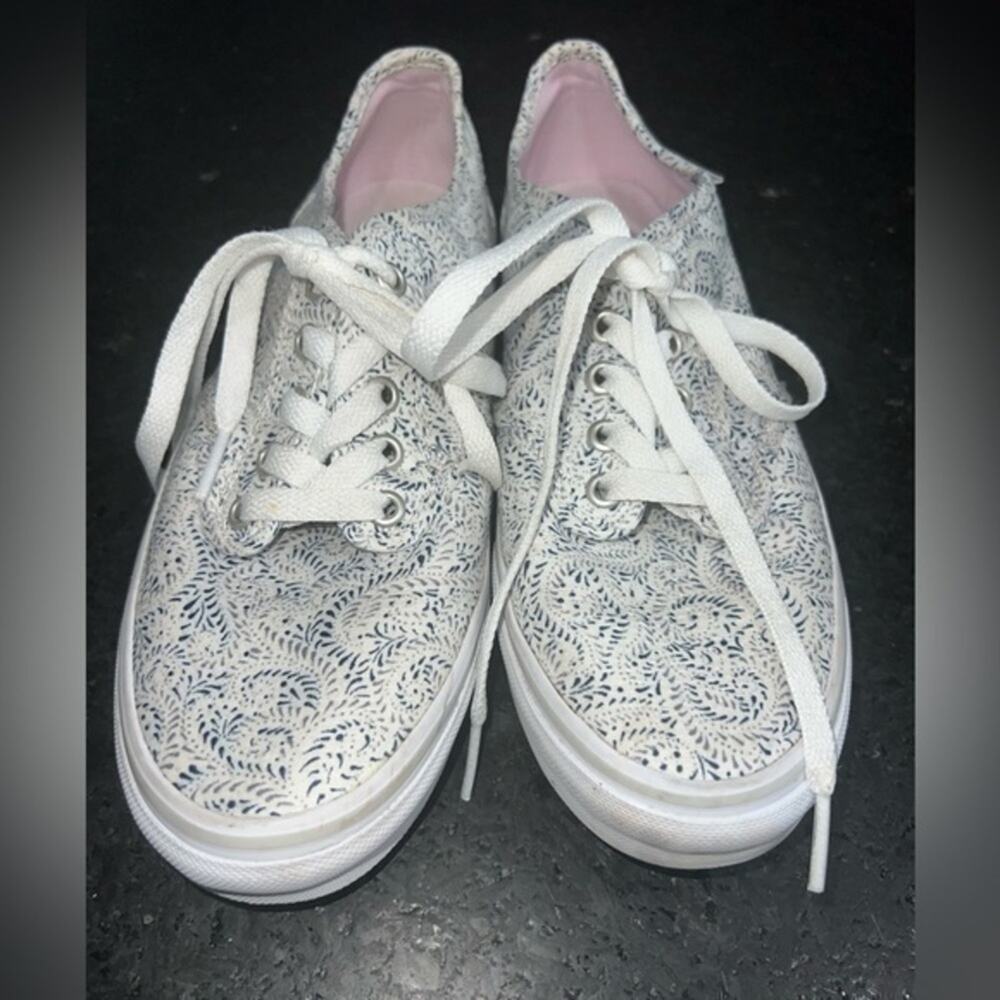 UEC VANS NAVY GREY WHITE & PINK PAISLEY PRINT LACE UP SNEAKERS SZ 8.5